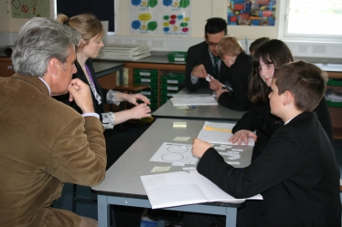 Mark Garnier MP on school visit